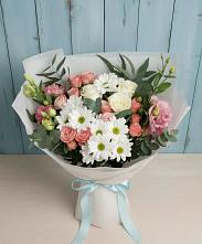 Букет цветов из:  Розы, Лизиантусы и Хризантемы в Янталь