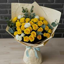 Букет цветов из:  Розы в Янталь