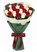 Букет Микс из красных и белых роз #REPLACE_PRED# Янталь