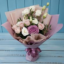 Букет цветов из:  Розы и Лизиантусы в Янталь