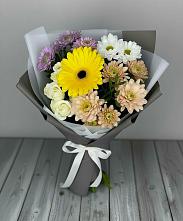 Букет цветов из:  Розы, Герберы и Хризантемы в Янталь