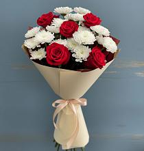 Букет цветов из:  Розы и Хризантемы в Янталь