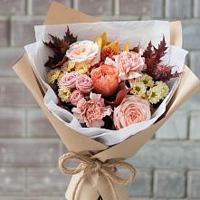 Букет цветов из:  Гвоздики, Хризантемы и Розы в Янталь