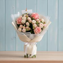 Букет цветов из:  Розы в Янталь